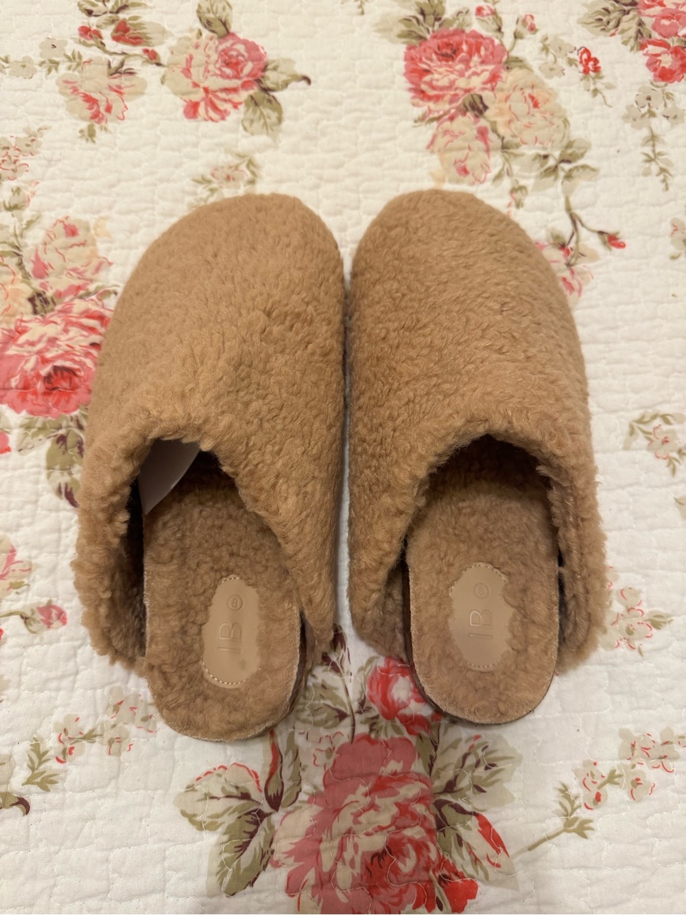 Cozy Sherpa Intentionally Blank Slide Slippers in Camel